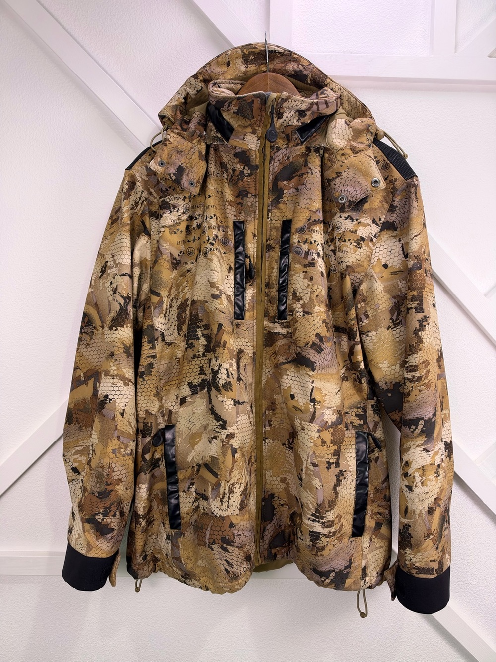 Beretta Men's Xtreme Ducker Softshell Jacket Size Large Hunting Camouflage